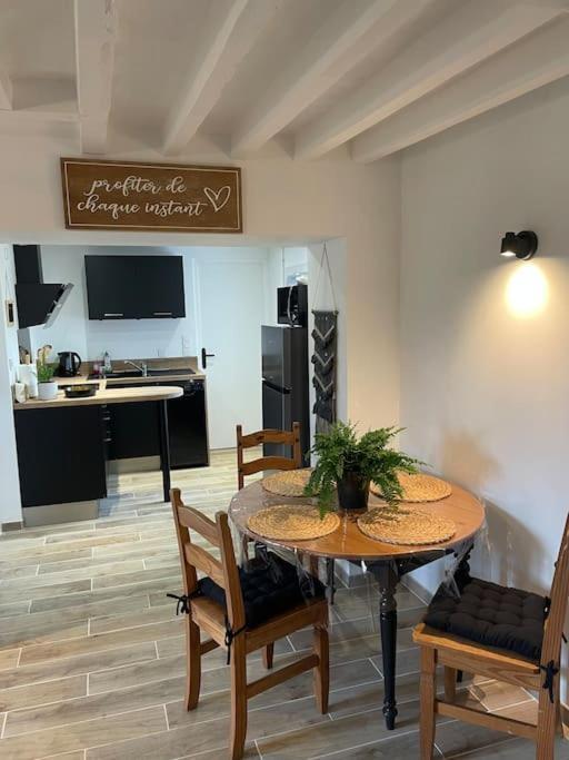 La Maison De L'Olivier Poses ภายนอก รูปภาพ