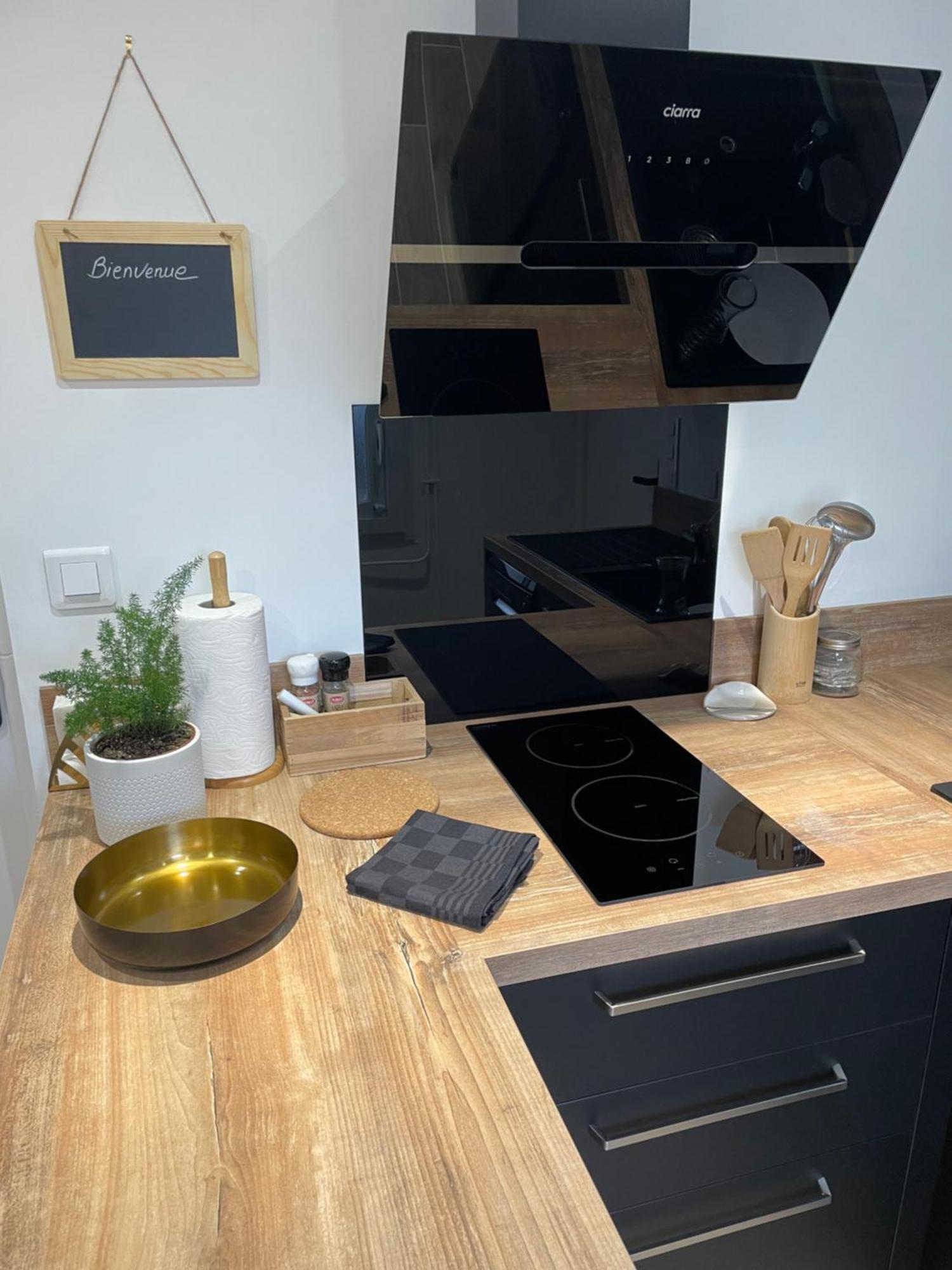 La Maison De L'Olivier Poses ภายนอก รูปภาพ